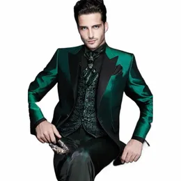 2023 Ultimo disegno italiano verde abiti da uomo in raso Slim Fit formale sposo Prom Dr smoking maschile 3 pezzi Set giacca + pantaloni + gilet M89S #