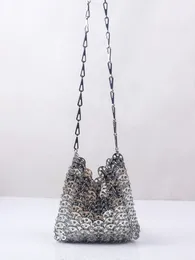 Metalls paljetter med stor kapacitet mobiltelefon crossbody chain väska diy handgjorda väska för kvinnors mode trend 240318