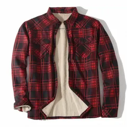 plaid Plus Fleece Jacket Men Winter Streetwear Turn-down Collar Butt Thickened Shirt Jacket For Men Casual High Quality Jacket q65A#