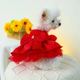 Hundkläder små kläder vår och sommarhylsa prinsessan gaskjol fluffig över hela himmel stjärna bröllopsklänning husdjur