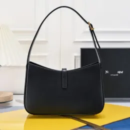 10A Designer Torba Le5a7 Hobo solidna skórzana torebka Wysokiej jakości torba pod pachami damska torba crossbody klasyczna portfela torba na ramię moda i luksus