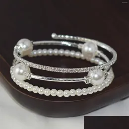 Armreif-Armband-Charm mit 3 Reihen süßen Perlen funkelnden Mti-Reihen-Accessoires für Bankettkleider Röcke Fs99 Drop-Lieferung Schmuck BH Otbe6