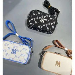 MLB South Korea 2024 New New Strendy Mens and Womens Presbyopia Camera Bag Crossbody Consual Propositile Fashion Women