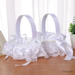 Kosze do przechowywania 1PC Flower Girl Basket Symulacja Płatki imprezowe Dekor Home Prezent Układanie płatków kwiatowych i cukierków na eleganckie zapasy ślubne