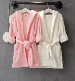 Outono inverno roupas de bebê para roupões de banho bonito urso annimal bebê meninas roupas sólido rosa branco crianças roupas com hat15622228