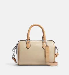 Women Leather Mini Designer Bag Crossbody Bag Mini Boston Bagrowan Bag Bag Styp Style Langbag Nano استبدال الأكياس الفاخرة عالية الجودة Bolso de Disenador