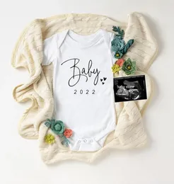 赤ちゃんが近日公開2022年のシンプルなプリントボディスーツ妊娠アナウンスボーイズガールズ幼児ロパ衣装ロンパース6582304