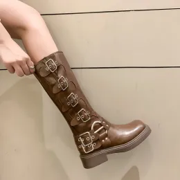 Bot Lady Boots Kadınlar Kauçuk Ayakkabı Yağmur Seksi Seksi Lüks Tasarımcı Kare Toe Kış Ayakkabı Bootswear