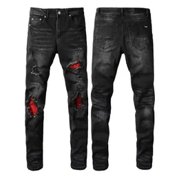 Мужские джинсы Мужские черные ультратонкие джинсы-кардиганы уличная одежда хип-хоп с красными заплатками рваные эластичные джинсы с дырками мужские брюки J240328