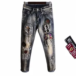 Hosen Zerrissene grafische Stickerei Herrenjeans Retro-Mann-Cowboy-Hosen gebrochen mit Löchern zerrissen Hochwertige Kleidung Y2k 2000er Jahre Goth S4qV #