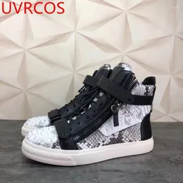 Sapatos casuais clássico marca designer dos homens alta superior cobra padrão tênis fivela preta rendas treinador corredores de corrida zíperes duplos