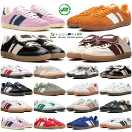 Vegan Og Designers Casual Shoes Women Män Black Gum White Light Blue Pink Red Green Outdoor Flat Trainers Sport Sneakers Low Flat Shoe 2024 Bästa kvalitet