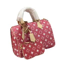 24SS Womens Luxurys Designers Totes väskor läderhandväskor blommor kudde shouder crossbody kvinnor handväska påse handväska med mynt väska 25 cm