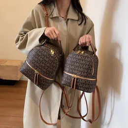 Geschäfte Export Designer Umhängetaschen Tasche Damen Neue Schultermodentrendbrief Textur modische Campus Schoolbag Frauen Frauen