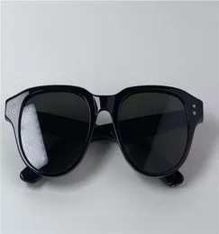 Women Man Square Clear Glitter Frame Grey Fashion Solglasögon för kvinnor Nytt med Box Numd21100291901067
