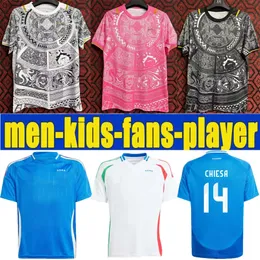 2024 2025 Maillots de Football Joueur Bonucci Jorginho Insigne Verratti Hommes Enfants Chemises de Football Chiesa Barella Chitalia Faieellini Souvenir Pink Black