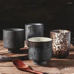 Fincan tabakları moda Japon seramik goblet ticari retro su kupası kahve çay aletleri fincan. Şişe