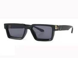 جديد وصل 2019 Square Square Men Sprot Sunglasses Six Color 20pcslot Drop Custom Logo2141570