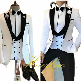 White Men Suits 3 -częściowe smokowanie Slim Fit Groom na drużb w stylu Włoski w stylu w stylu włoskim z podwójnie piersiami spodami kamizelki M9KU#
