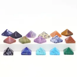 Matning grossist 20mm mini pyramid natursten kristall reiki helande kvarts ädelstenar punkt torn meditation hem dekor hantverk diy smycken