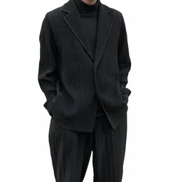 Miyake Pleated Men Suit Jacket Coats 기본 드레이프 캐주얼 간단한 양복 엉덩이 검은 블레이저 S5fn#