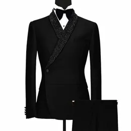 Luxus Formale Schwarze Hochzeit Männer Anzug Set Slim Fit Groomsmen Bräutigam Smoking Weiß Neue Designs Glänzende Schal Revers Blazer Hosen 2 Stücke u5ot #