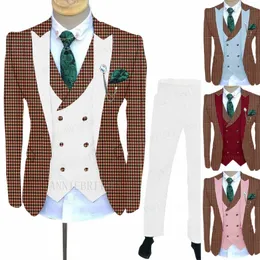 2021 Brand New Designs Burdy Plaid Suit Men with white Vest Pants Custom Slim fit Blazer Groom Wedding Dinner Dr Tuxedo S7WA#