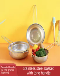 Components of household cooking utensils Cookware Long handle multipurpose close hole basket1198687
