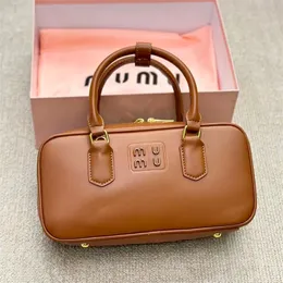 Handbag de designer de alça superior Arcadie miui bolsas de boliche para mulheres homens legisos de corpo quadrado