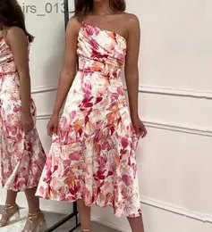 Vestidos casuais básicos estilo urbano para mulheres saia evasê 2024 verão elegante um ombro sem mangas cintura cintada estampada vestido solto yq240328