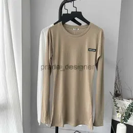 Designer-Damen-T-Shirt Miui, leicht transparent, leichtes Sonnenschutz-Top, mittellang, Damen-Sommer 2024, neues Modell