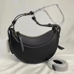 Luxury bag Crossbody Bag Underarm bag Crescent bag Designer Bag Plaid bag Leather Bag Stylish Women's bag Delicate bag