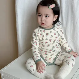 Winter Baby Pajamas Kids Floral Nightclothes Kids Loungewear 2 PCS Tops Pants Infant Sleeping Compley 240325