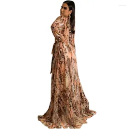 カジュアルドレス女性のために長い豪華なデザイナースネークプリント女性ファッションvネックスリーブベルトスネークスキンパーティークラブドレス