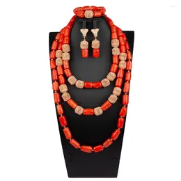Naszyjniki Zestaw oryginalnych koralików koralowych biżuterii biżuterii Big Three warstwy Nigerian Wedding Costume ABS174