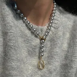 Gioielli moderni Collana di perle finte grigie Temperamento elegante Perlina a uno strato per regalo femminile da donna 240322