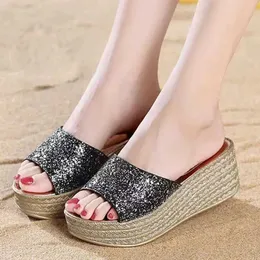 Slippers Lucifer Gold Silver Sequins Wedges for Women 2023 Summer Open Toe Platform Sandals Womens High Heels H240328SFZF