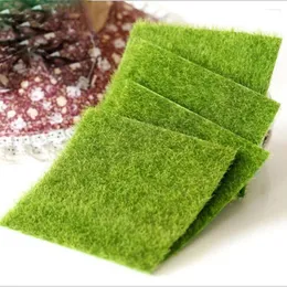 Dekorativa blommor S/L Grön färg Fake Moss Creative Artificial Turf Garden Ornament Square Shape Simulation Plants Landscape Craft