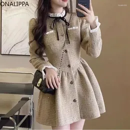 Casual Dresses Onalippa Small Fragrance Tweed Mini Dress Wood Ear Hem Patchwork High Waist Ruffle French Single Breasted Vestidos