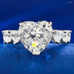 Anéis de cluster luz luxo 925 prata esterlina coração 5 CT laboratório safira espumante anel fino