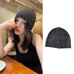 Beralar Kore Soğuk Şapka 2024 Bahar Kadınlar Kış Zarif Mizaç Sizli Örme Külot Kapak Şık Beanies Kafatasları