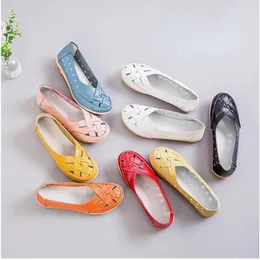 Casual Shoes Plus Size Women's Bird's Nest Summer Mother Hollowed Out Baotou Mother's Beef Tendon Massage Bottom Bean