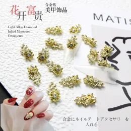 セット100pcs/lot blooming花ネイルアロイチャーム3D花クリスタルエンドウ鼓動大きなダイヤモンドネイルデコレーション916mm花ラインストーンカーテン