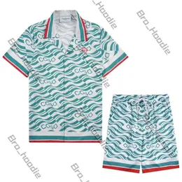 Set di magliette da uomo Casa Blanca Set di camicie da uomo e donna Designer Uomo e maglia Haikyuu Set di pantaloncini Casablancas Camicia da uomo Polo da donna Masao San Stampa T-shirt grafica Seta sciolta 725