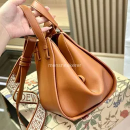 Taşınabilir Loe Crossbody Hammock 2024 Tasarımcı Çantalar Şeker Renkleri Deri Kadınlar Yüksek Lüks El çantası