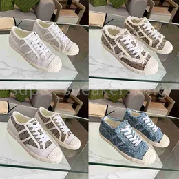 Designer Women Canvas Shoes Vintage Trainers Lace Up Flats Classic Sneakers Runner Trainer With Box Storlek 35-41