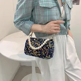 Omuz çantaları küçük çanta moda papalı flep koltuk altı el inci crossbody kadınlar için