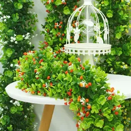 Flores decorativas 180cm folhas de eucalipto artificial guirlanda planta falsa primavera videiras com frutas brancas para decoração de festa em casa de casamento