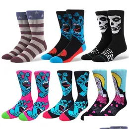Sports Socks 2Pairs/Lot Misfits Skateboard Men Hip Hop Streetwear Novelty Cotton Basketball 220105 Drop Delivery Outdoors Athletic Out DHWA2