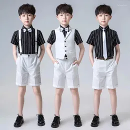 Set di abbigliamento Ragazzi Abiti da sposa formali Set Bambini Host Pianoforte Performance Passerella Costumi Camicia a righe per bambini Pantaloncini Gilet Vestiti